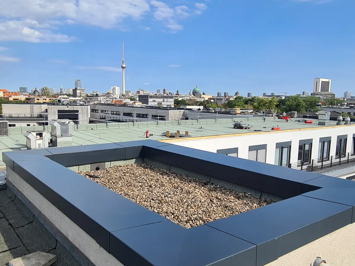 Dach und Fassaden Abdeckungen